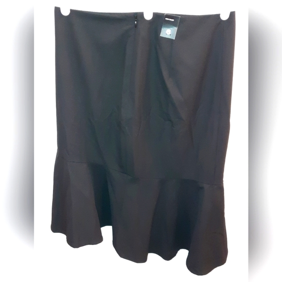 NWT The Limited size 6 classic black asymmetrical skirt excellent used condition - Picture 3 of 10